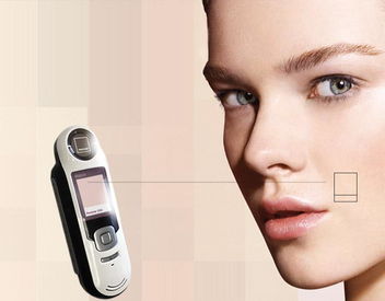 神奇粉底匹配儀 智能選擇色號(hào)，輕松搭配花卉禮品